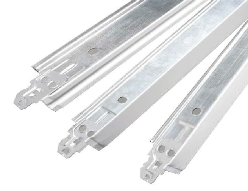 T-bar (M)